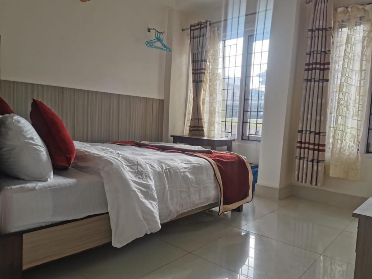 Om Bramha Hotel Κατμαντού Εξωτερικό φωτογραφία
